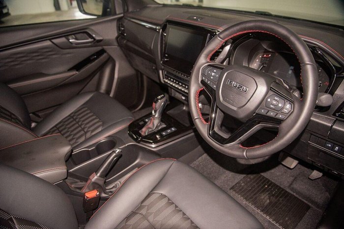 2026 Isuzu D-MAX X-TERRAIN