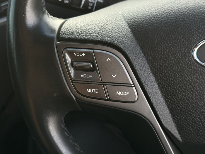 2017 Hyundai Santa Fe Active (4x4)
