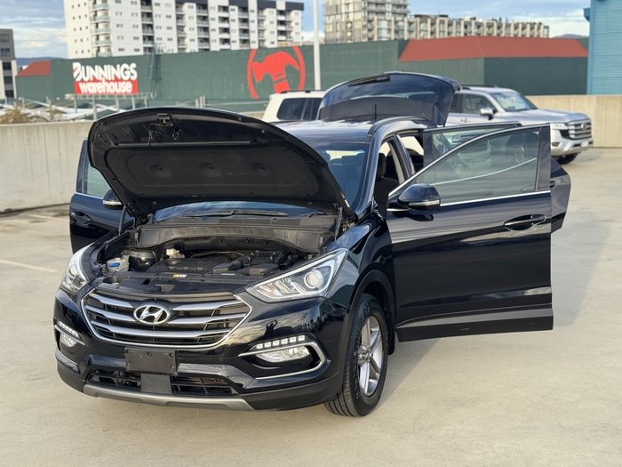 2017 Hyundai Santa Fe Active (4x4)