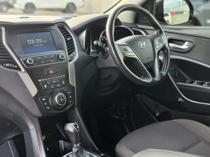2017 Hyundai Santa Fe Active (4x4)