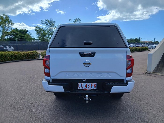 2025 Nissan Navara ST-X