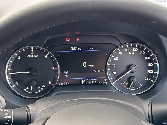 2025 Nissan Navara ST-X