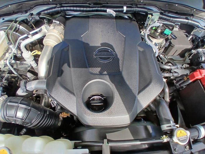 2025 Nissan Navara ST-X