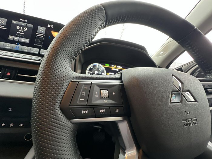 2025 Mitsubishi Outlander PHEV Exceed