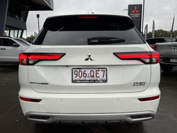 2025 Mitsubishi Outlander PHEV Exceed