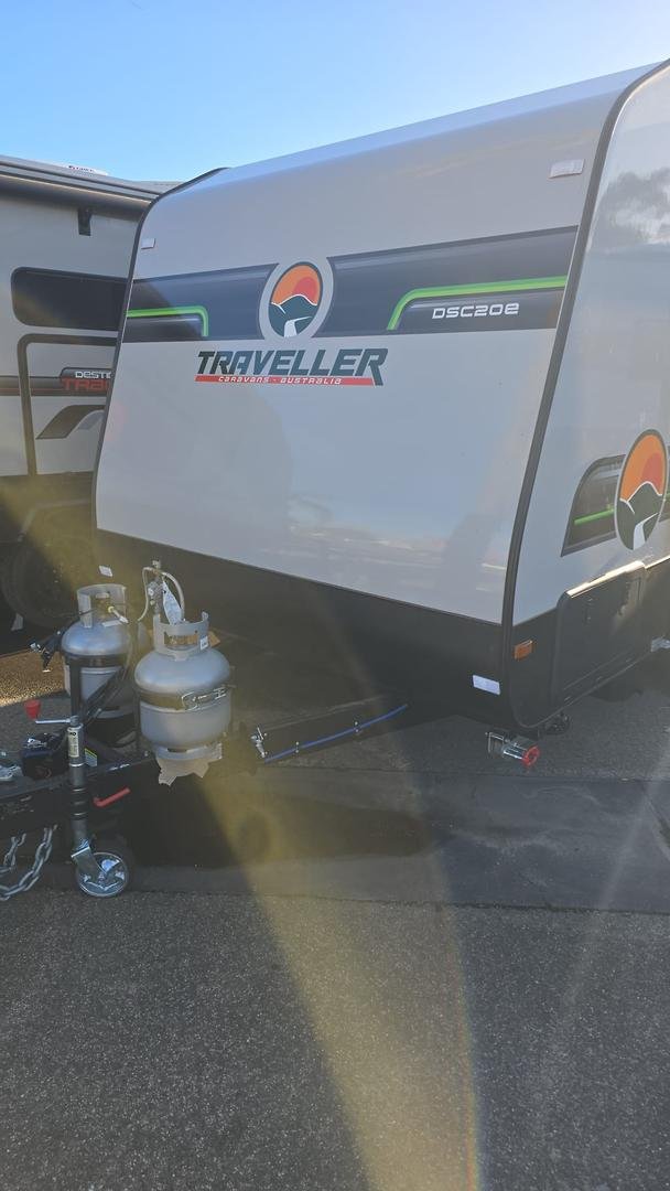 2026 Traveller Cruise 20' Save $7,779 Was $77,990
