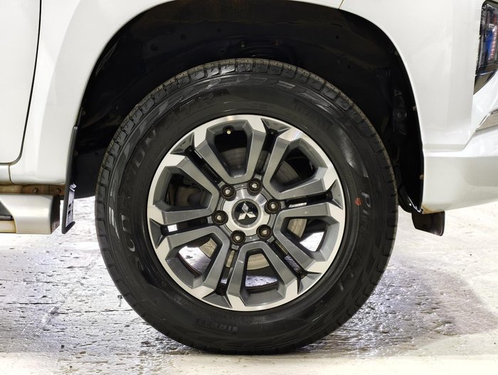 2018 Mitsubishi Triton GLS MQ MY18 4X4 Dual Range White