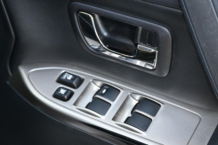2020 Mitsubishi Pajero GLX