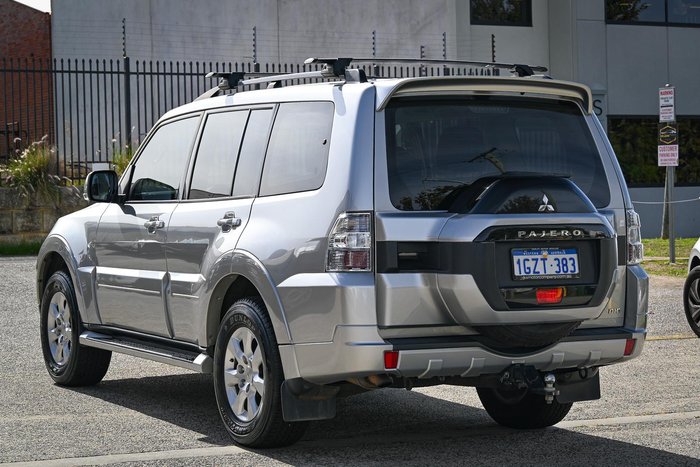 2020 Mitsubishi Pajero GLX
