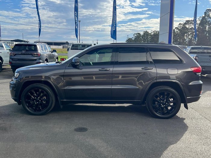 2020 Jeep Grand Cherokee Night Eagle