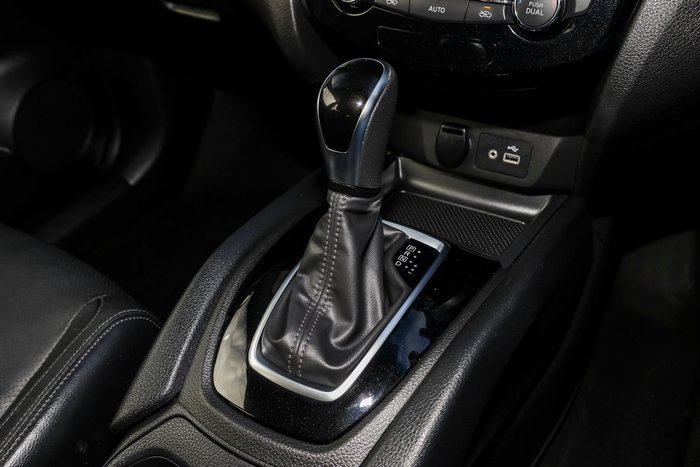 2021 Nissan X-TRAIL ST-L