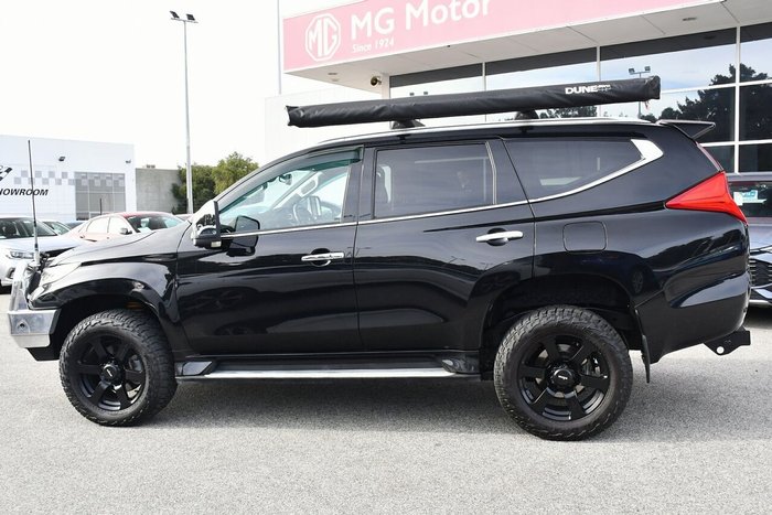2016 Mitsubishi Pajero Sport Exceed