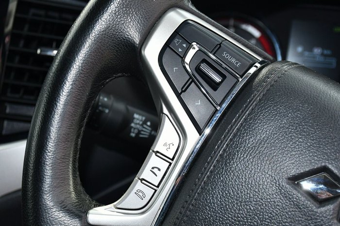 2023 Mitsubishi Triton GLX-R