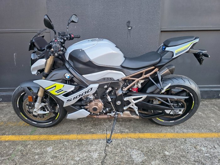 2022 BMW S 1000 R SILVER