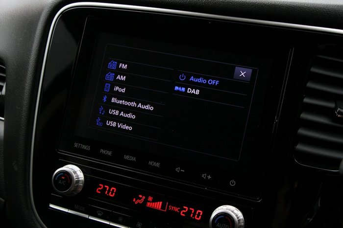 2021 Mitsubishi Outlander LS