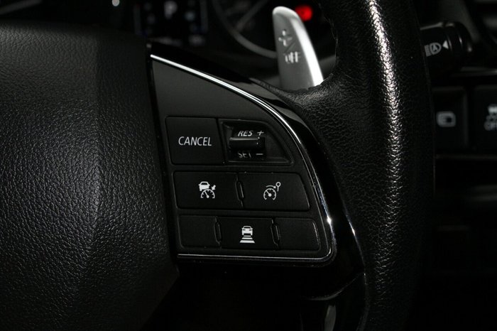 2021 Mitsubishi Outlander LS