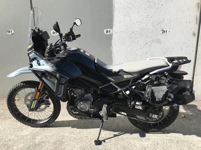 2024 CFMOTO 450MT