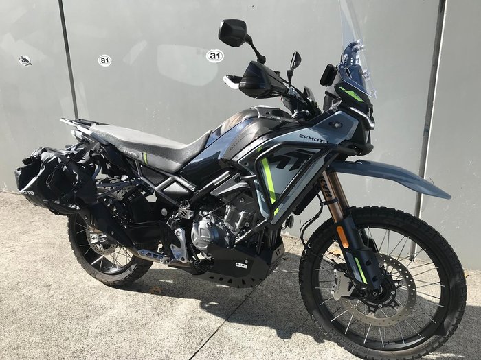 2024 CFMOTO 450MT