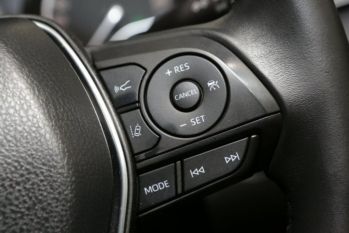 2020 Toyota Camry Ascent Sport