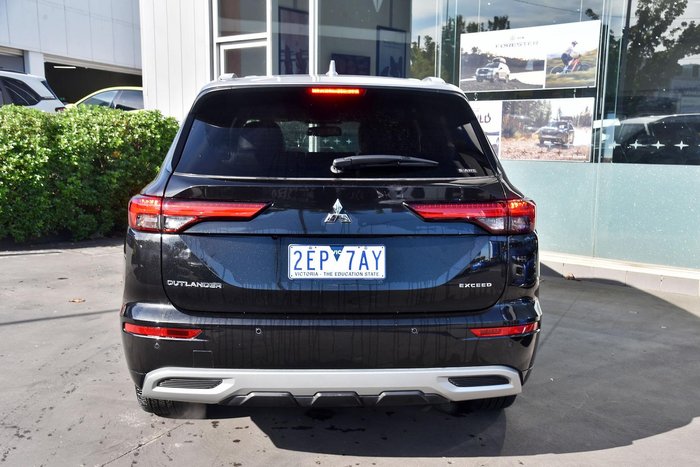 2024 Mitsubishi Outlander Exceed Tourer
