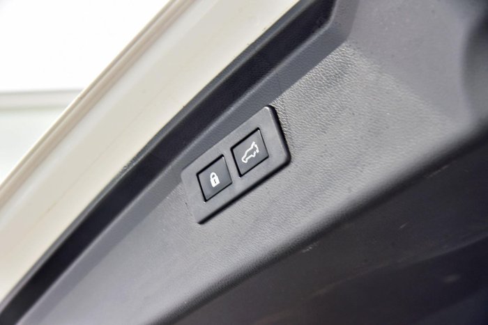 2025 Subaru Outback AWD Touring