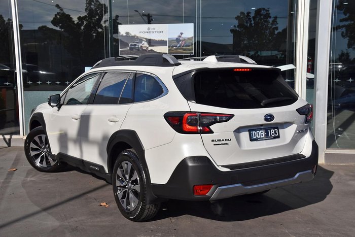 2025 Subaru Outback AWD Touring