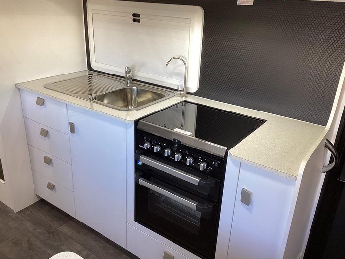 2024 New Age Caravans Utopia 22Ft Was $92,990 Now $79,990