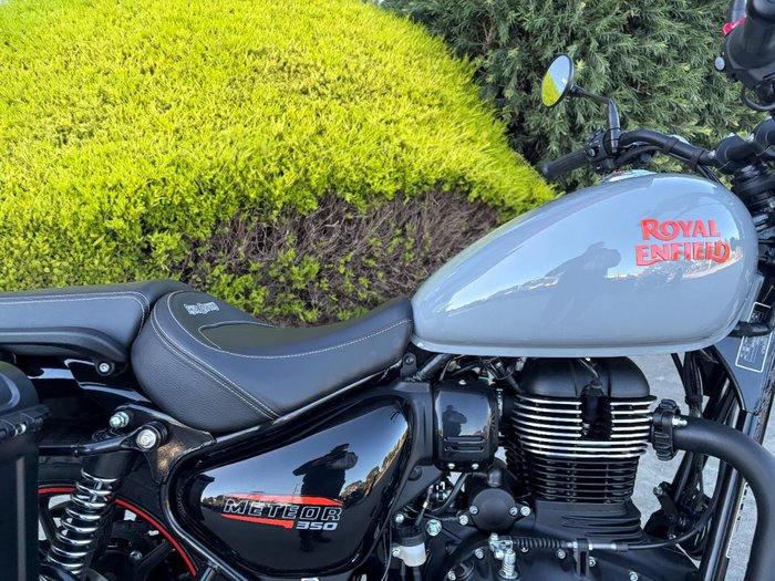 2026 Royal Enfield METEOR 350 FIREBALL Grey