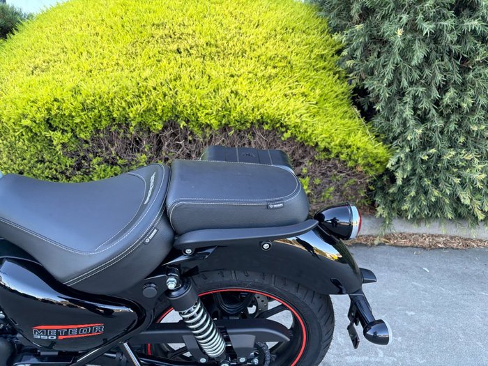 2026 Royal Enfield METEOR 350 FIREBALL Grey