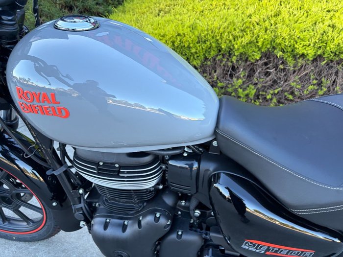 2026 Royal Enfield METEOR 350 FIREBALL Grey