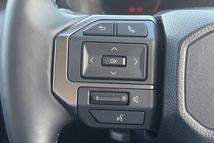 2026 Toyota Hilux SR5 48V