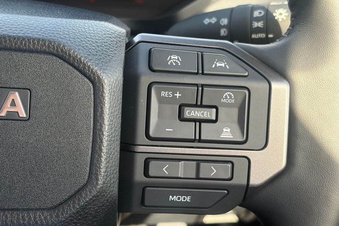 2026 Toyota Hilux SR5 48V