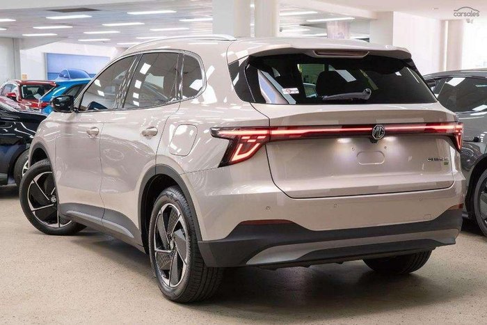 2025 MG MGS5 EV Essence 62