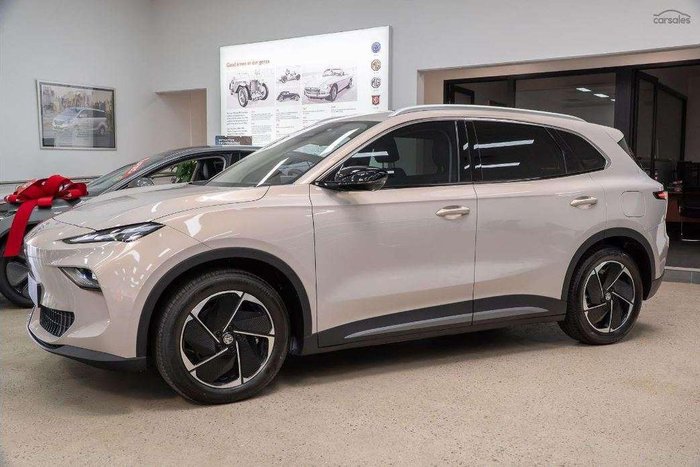 2025 MG MGS5 EV Essence 62