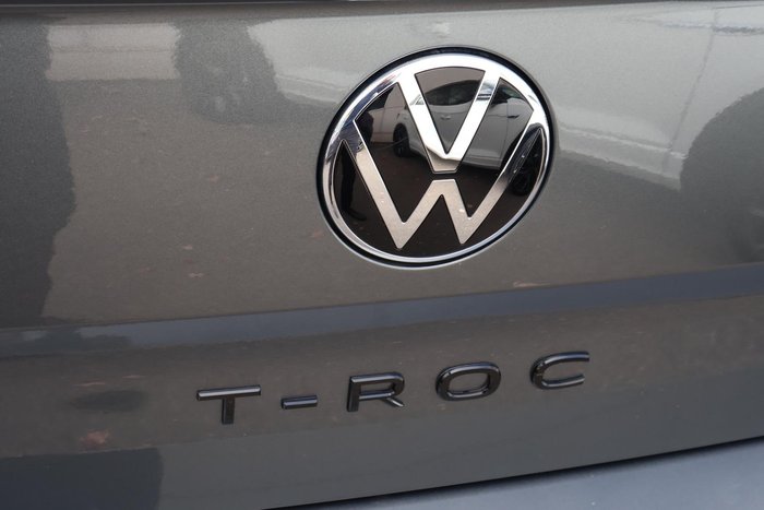 2025 Volkswagen T-Roc 140TSI R-Line