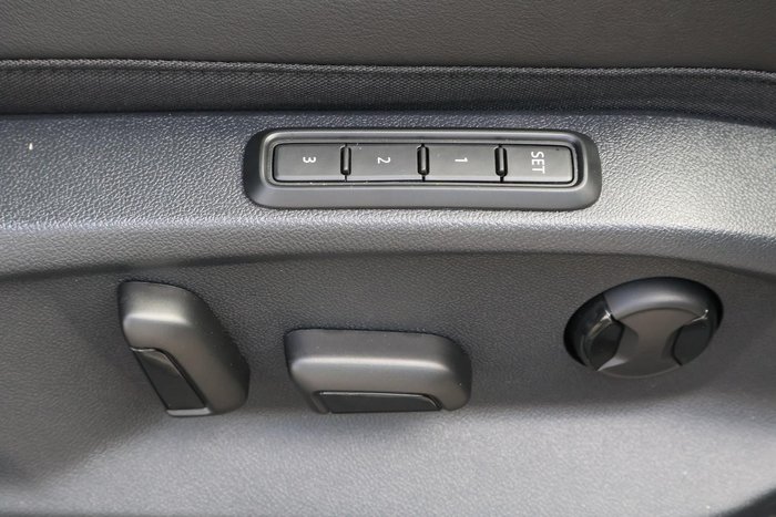 2025 Volkswagen T-Roc 140TSI R-Line