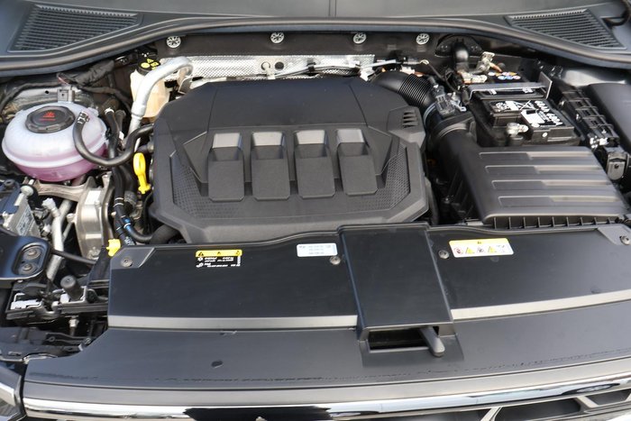 2025 Volkswagen T-Roc 140TSI R-Line
