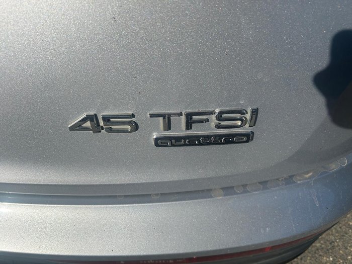 2022 Audi Q5 45 TFSI S line