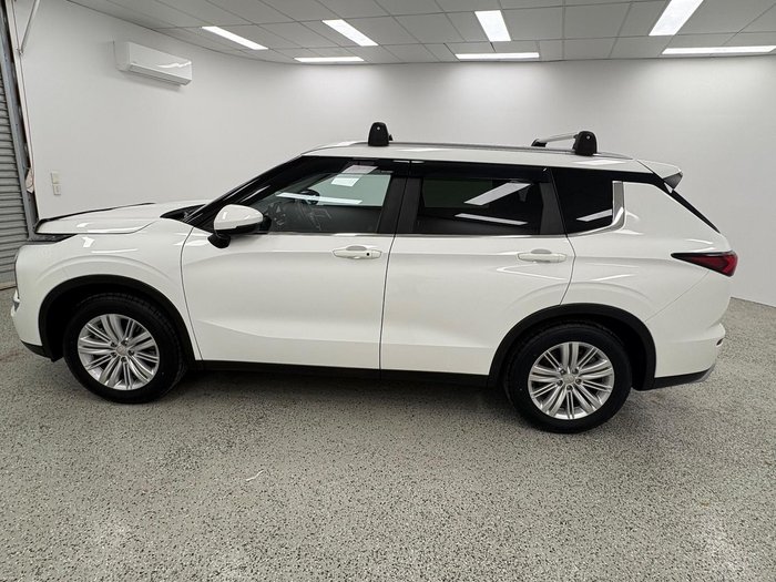 2024 Mitsubishi Outlander LS ZM MY24 AWD White