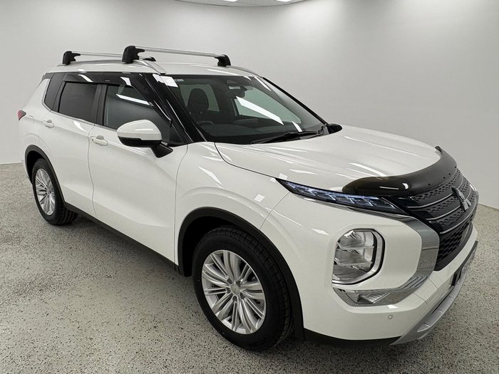2024 Mitsubishi Outlander LS ZM MY24 AWD White