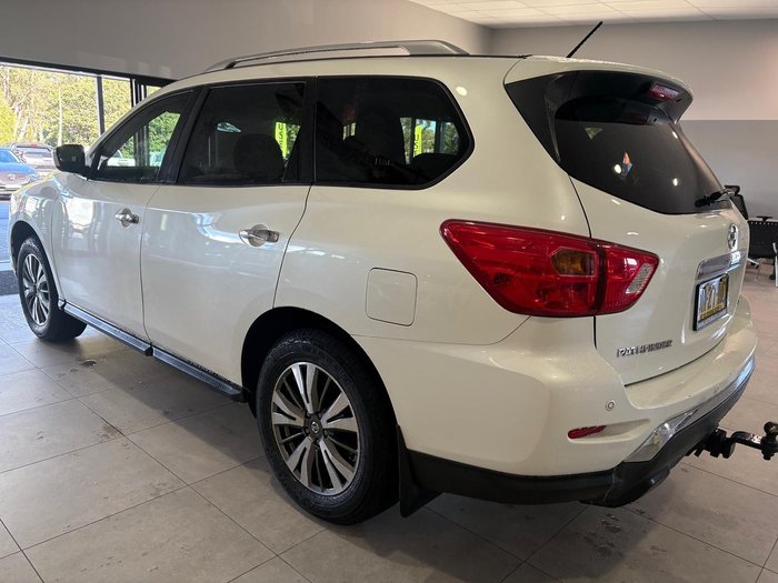 2018 Nissan Pathfinder ST