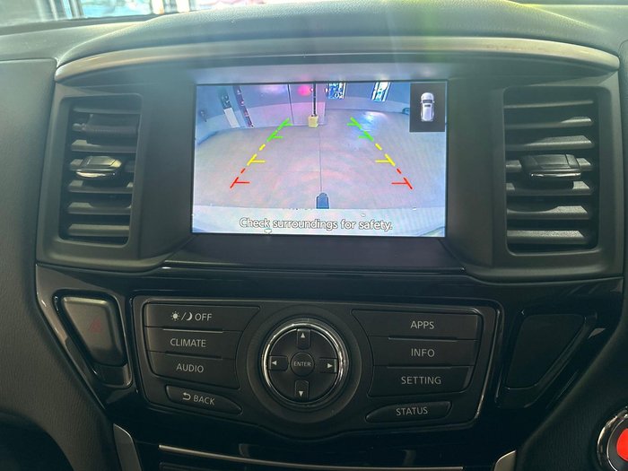 2018 Nissan Pathfinder ST