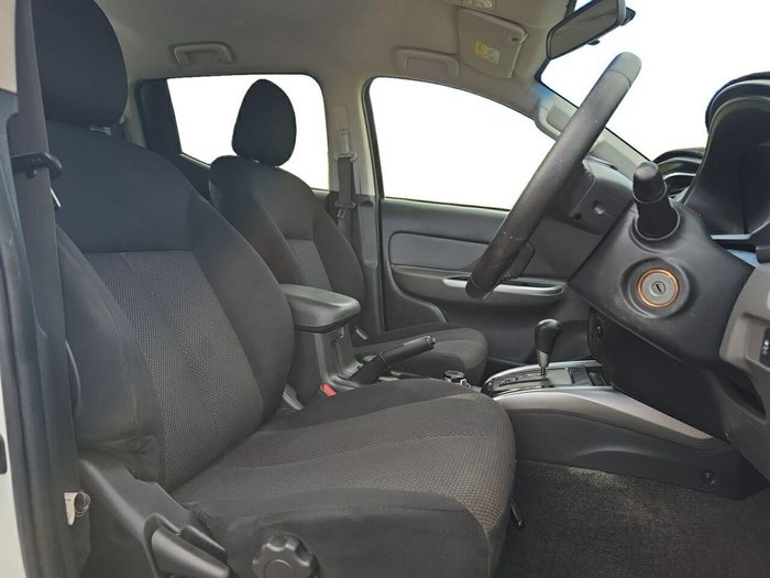 2016 Mitsubishi Triton GLS