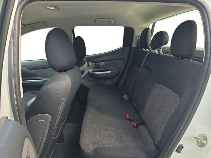2016 Mitsubishi Triton GLS