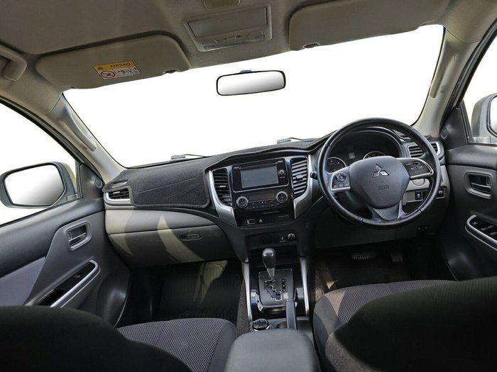 2016 Mitsubishi Triton GLS