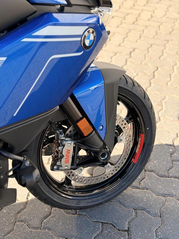 2026 BMW R 1300 RT R 1300 Blue