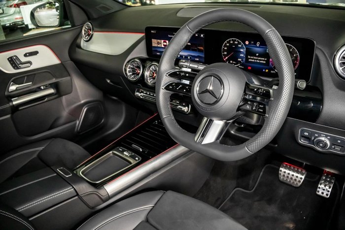 2026 Mercedes-Benz GLA-Class GLA200 Special Edition