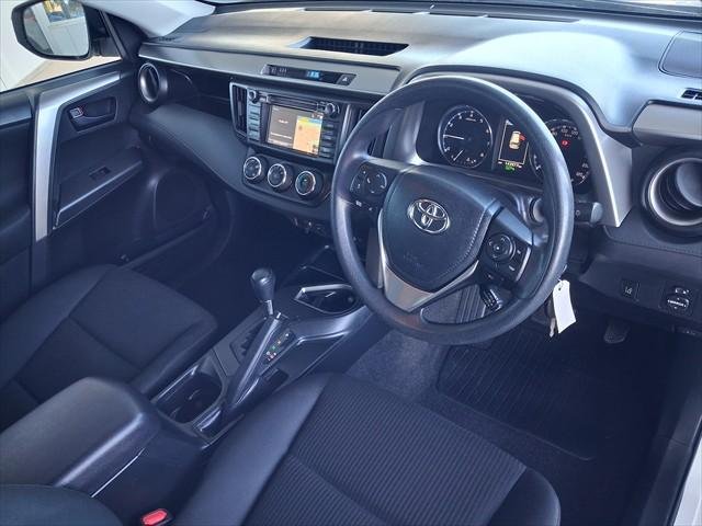 2018 Toyota RAV4 GX ZSA42R Glacier White