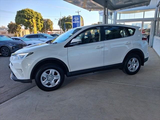 2018 Toyota RAV4 GX ZSA42R Glacier White