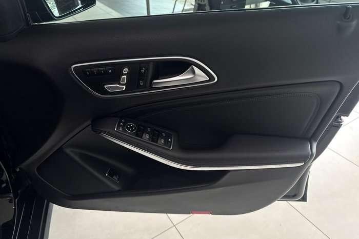 2019 Mercedes-Benz GLA-Class GLA180
